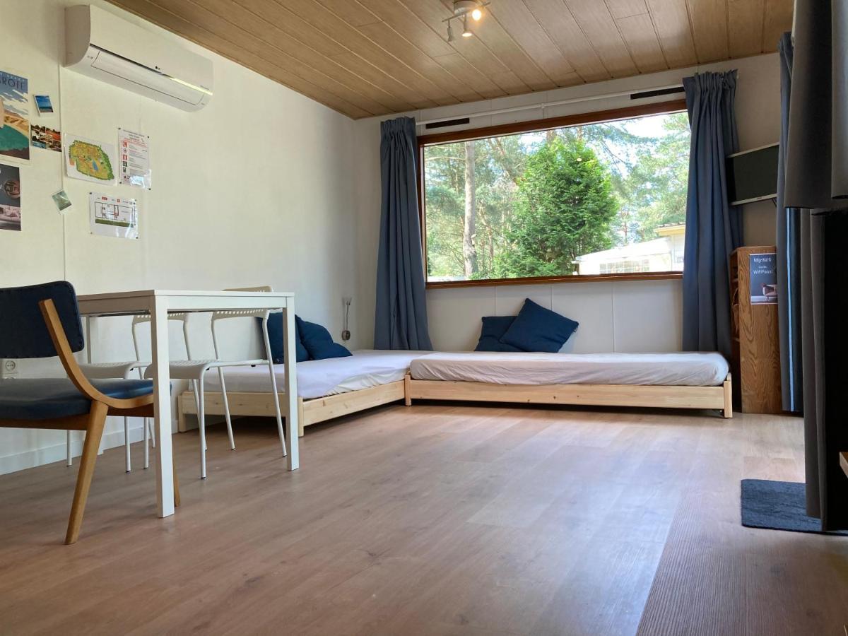 CasitaCuriosa  chalet op camping met buitenzwembad Balen Buitenkant foto