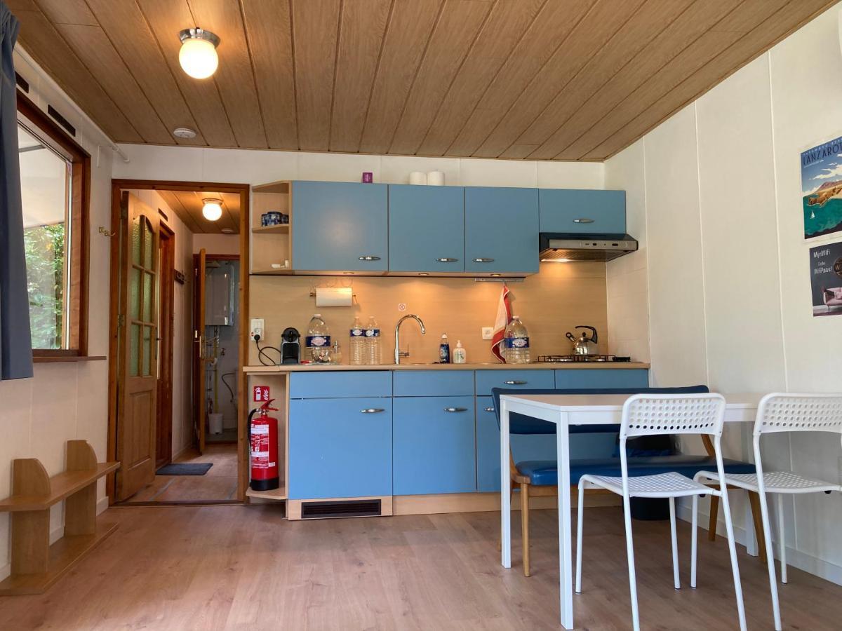 CasitaCuriosa  chalet op camping met buitenzwembad Balen Buitenkant foto