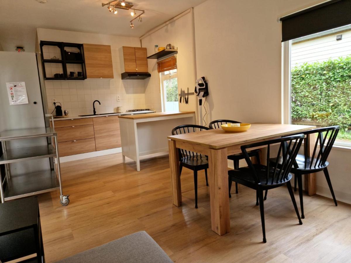 CasitaCuriosa  chalet op camping met buitenzwembad Balen Buitenkant foto