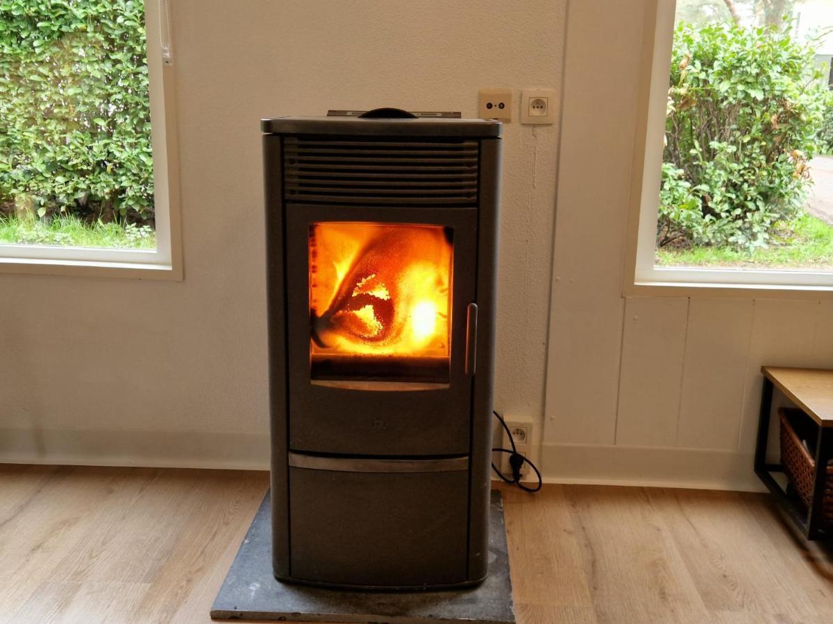 CasitaCuriosa  chalet op camping met buitenzwembad Balen Buitenkant foto