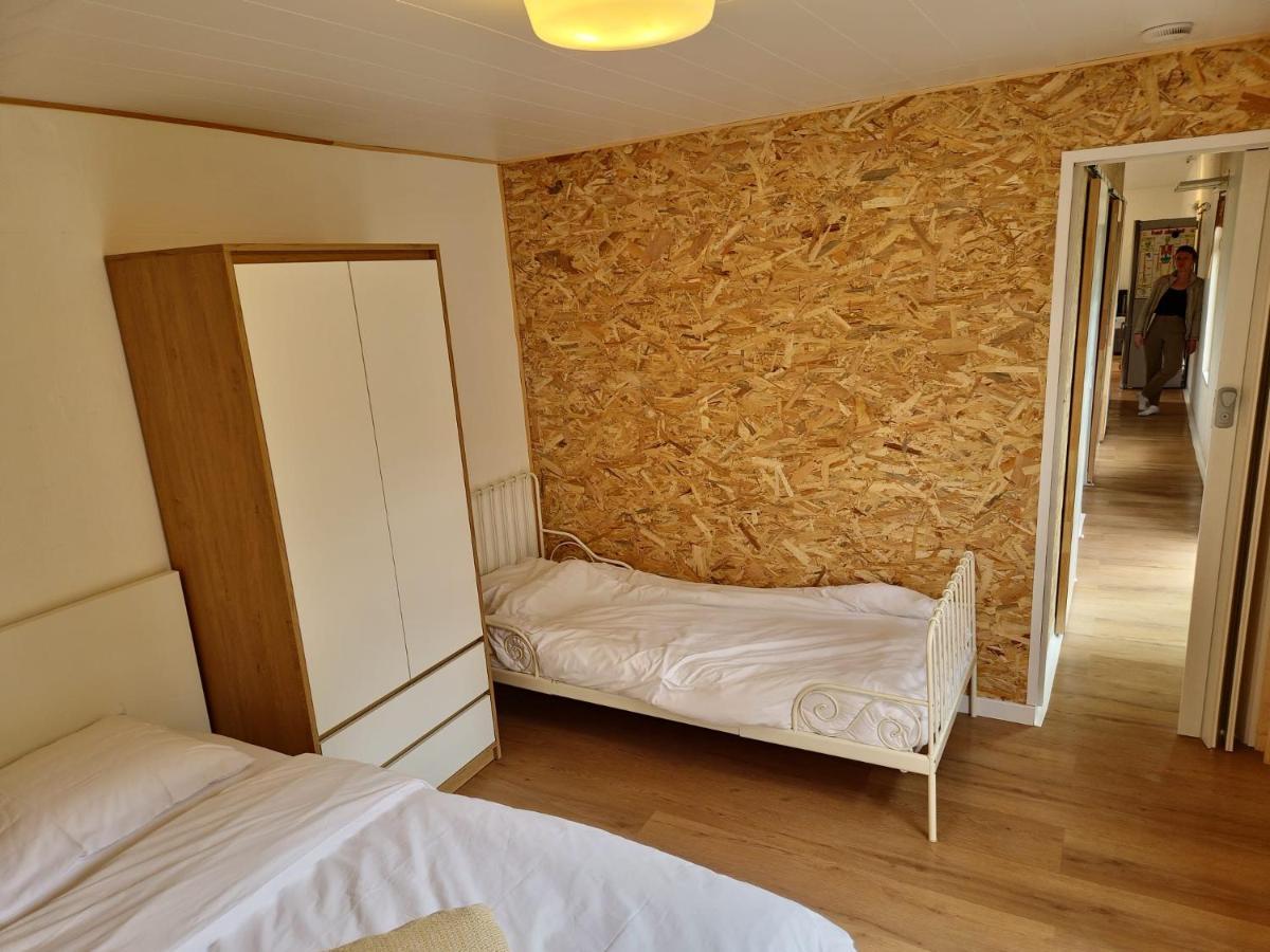 CasitaCuriosa  chalet op camping met buitenzwembad Balen Buitenkant foto