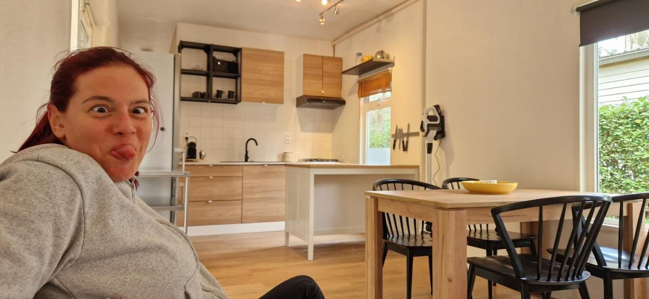 CasitaCuriosa  chalet op camping met buitenzwembad Balen Buitenkant foto